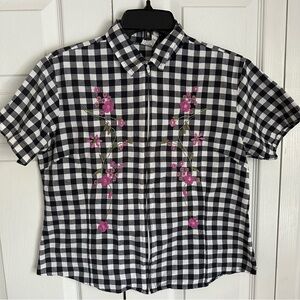 Embroidered Gingham Plaid Womens M Short Sleeve Zip Top Cottagecore Grannycore